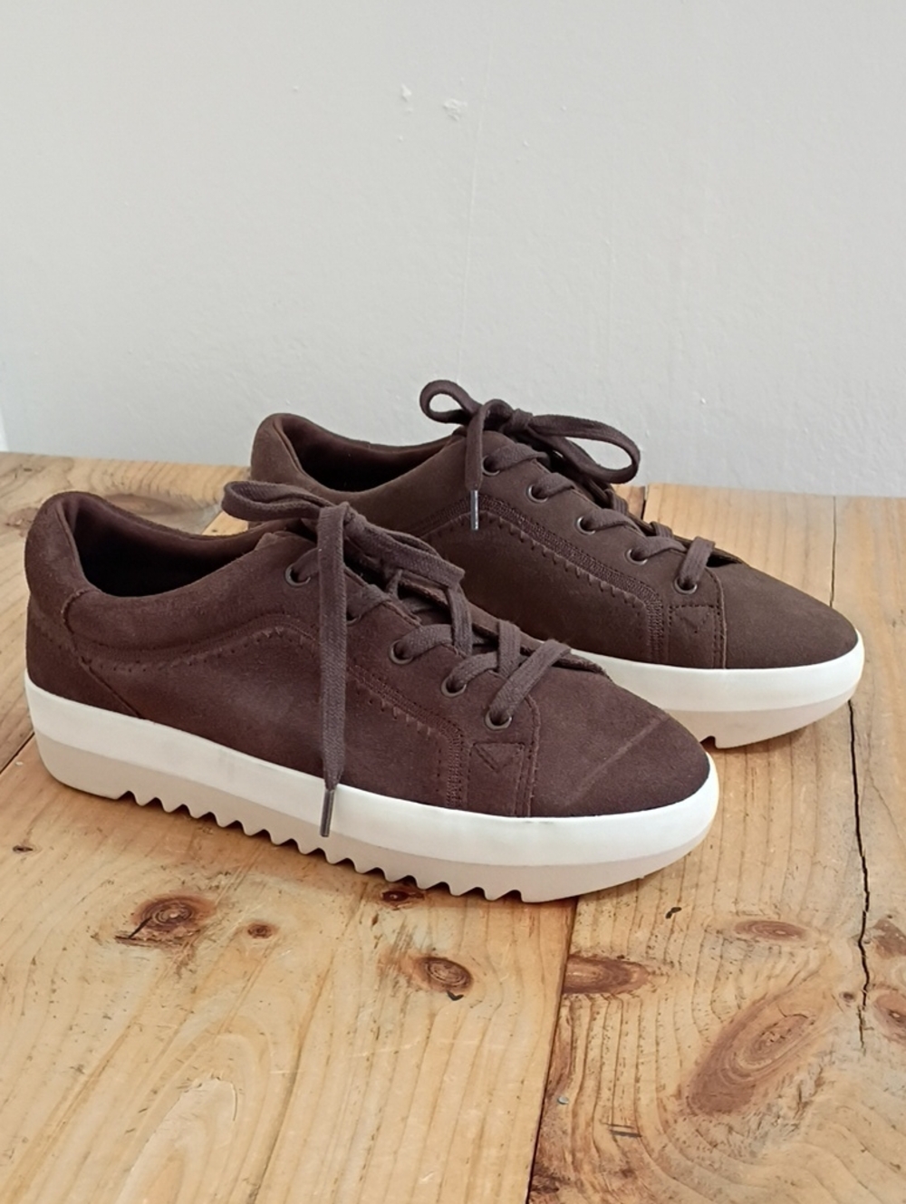 TOMS Brown Suede Rea Lace-Up Platform Sneaker Size 7R NEW